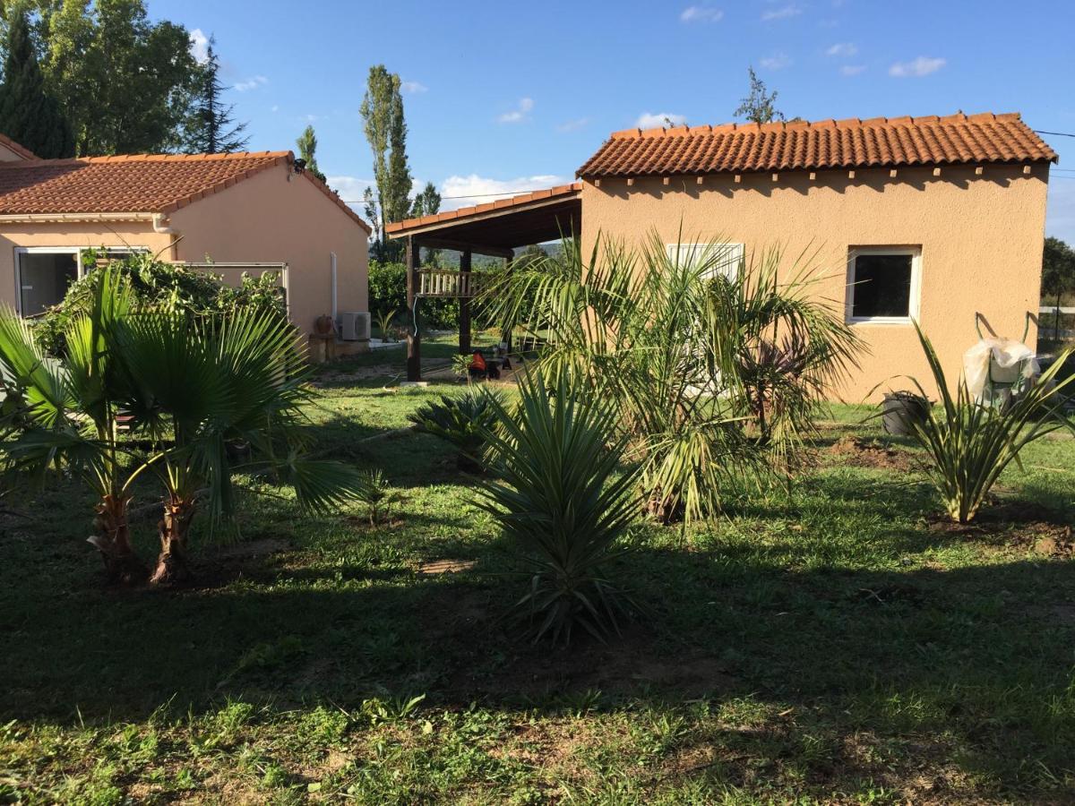 B&B Et Gite D'Ayran Saint-Quentin-la-Poterie Ngoại thất bức ảnh